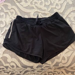 old style black hotty hots from lululemon